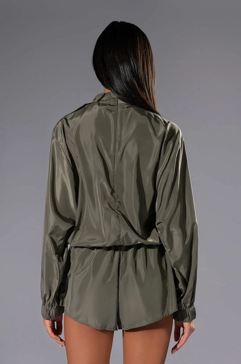 ALL DAY ERRANDS LIGHTWEIGHT ROMPER IN OLIVE 6 ALL DAY ERRANDS LIGHTWEIGHT ROMPER IN OLIVE - Image 4