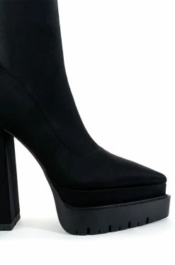 AZALEA WANG LEAH CHUNKY BOOTIE IN BLACK -AKIRA Sales Shop azalea wang leah chunky bootie in black black 5 5 c1