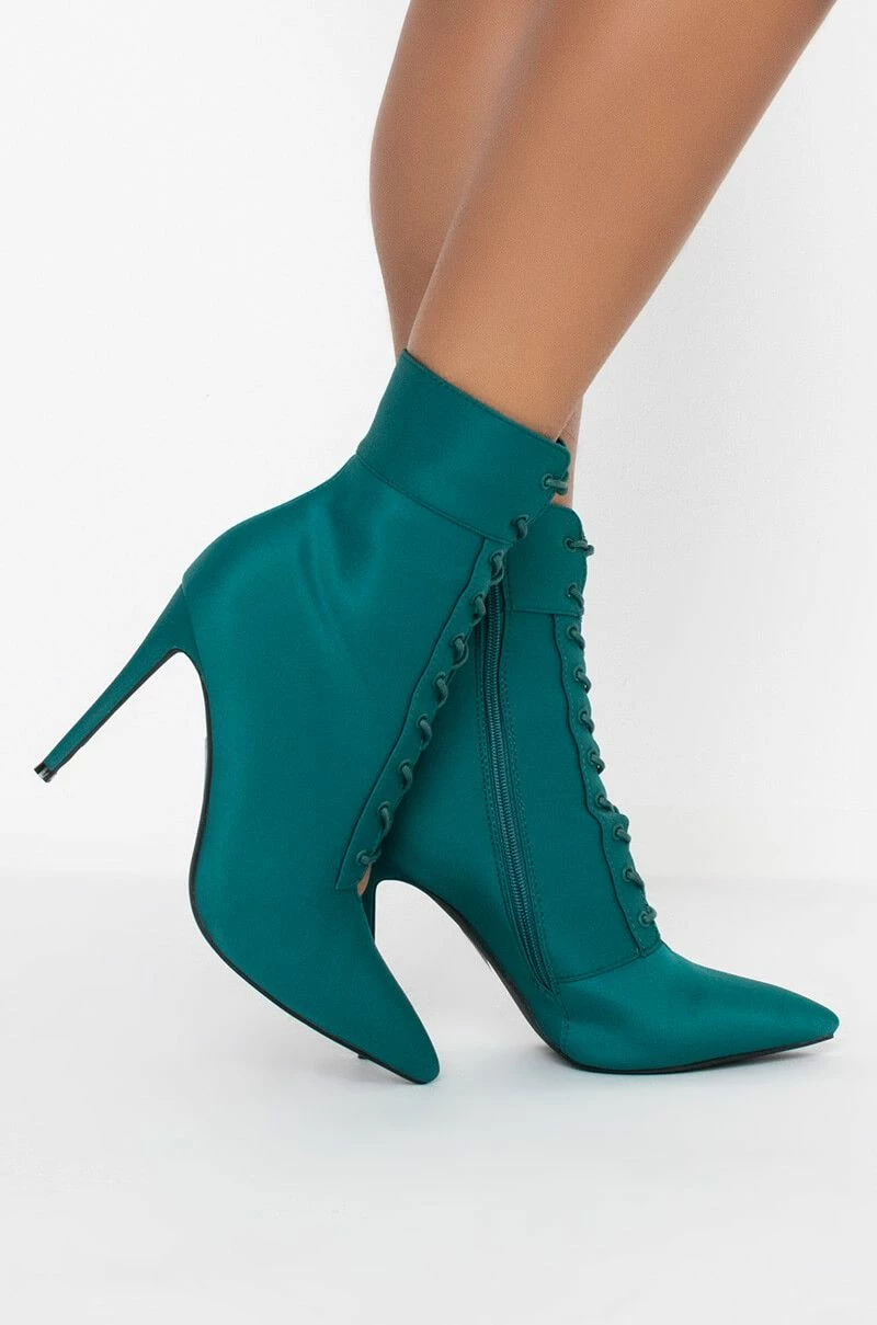 AZALEA WANG LIGHT ME UP STILETTO BOOTIE IN GREEN 7 AZALEA WANG LIGHT ME UP STILETTO BOOTIE IN GREEN - Image 5