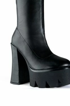 AZALEA WANG TATI CHUNKY BOOT IN BLACK 11 AZALEA WANG TATI CHUNKY BOOT IN BLACK -AKIRA Sales Shop azalea wang tati chunky boot in black black 5 5