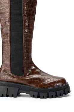 AZALEA WANG WE OUTSIDE FLATFORM BOOT IN BROWN -AKIRA Sales Shop azalea wang we outside flatform boot in brown brown 5 5