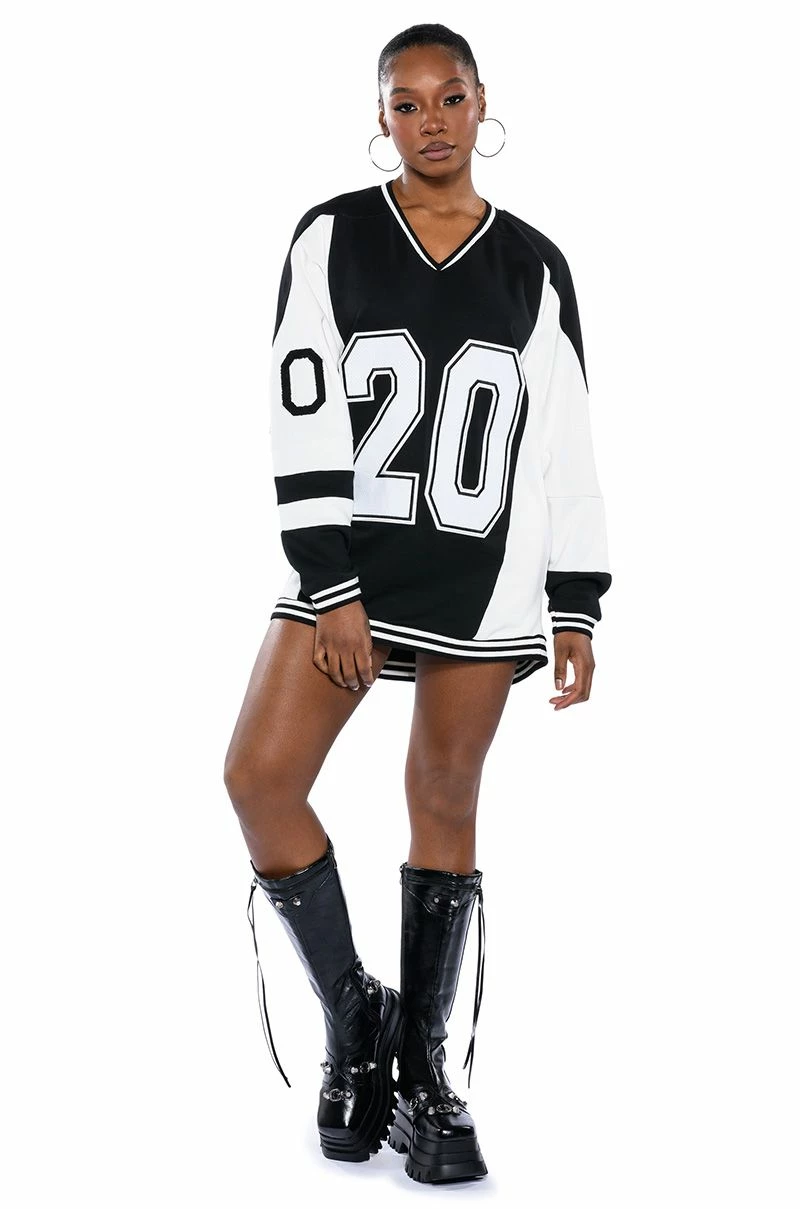 BLACK VILLAGE FOUNDATION OVERSIZED SWEATSHIRT DRESS - Image 3