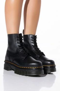DR MARTENS AUDRICK 8 EYE BOOT NAPPA LUX