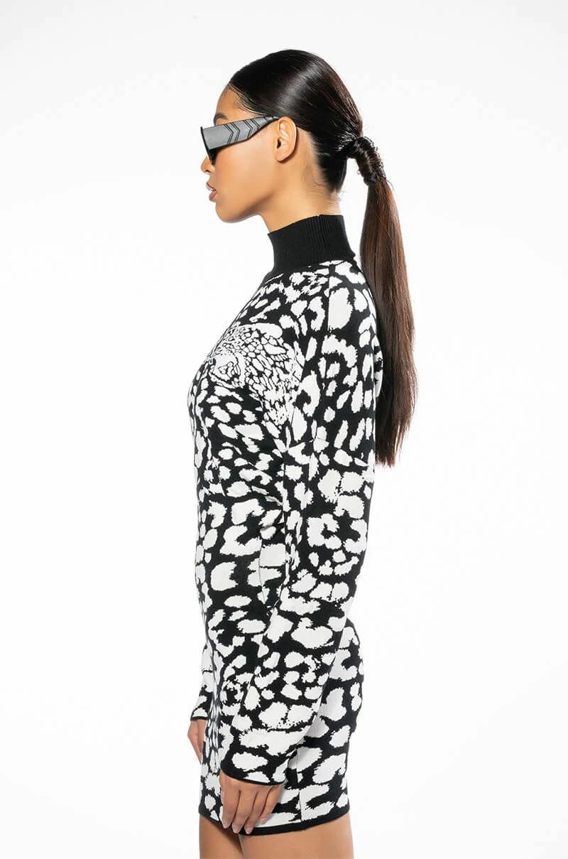 DREAM GIRL LONG SLEEVED MINI DRESS 6 DREAM GIRL LONG SLEEVED MINI DRESS - Image 4