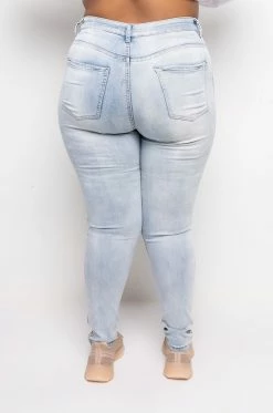 FLEX FIT EXTREME STRETCH HIGH WAIST PEARL SKINNY JEANS -AKIRA Sales Shop extreme stretch high waist pearl skinny jeans light blue denim 6 6 c1