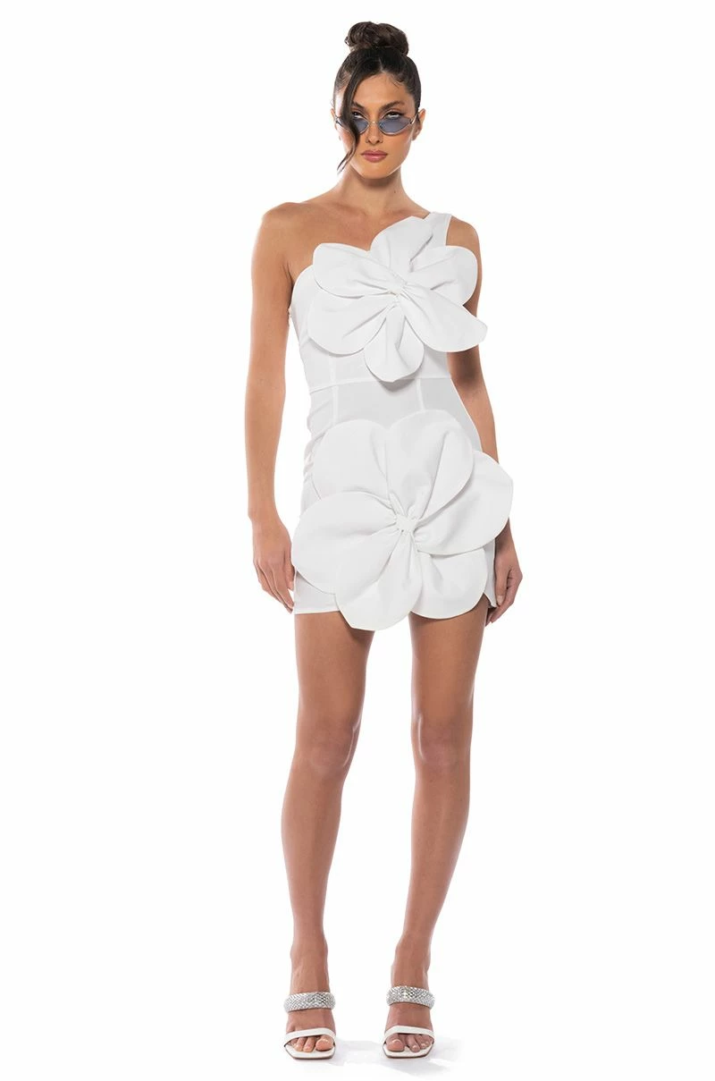 GEMMA FLORAL DETAIL ONE SHOULDER MINI DRESS IN WHITE 4 GEMMA FLORAL DETAIL ONE SHOULDER MINI DRESS IN WHITE - Image 2