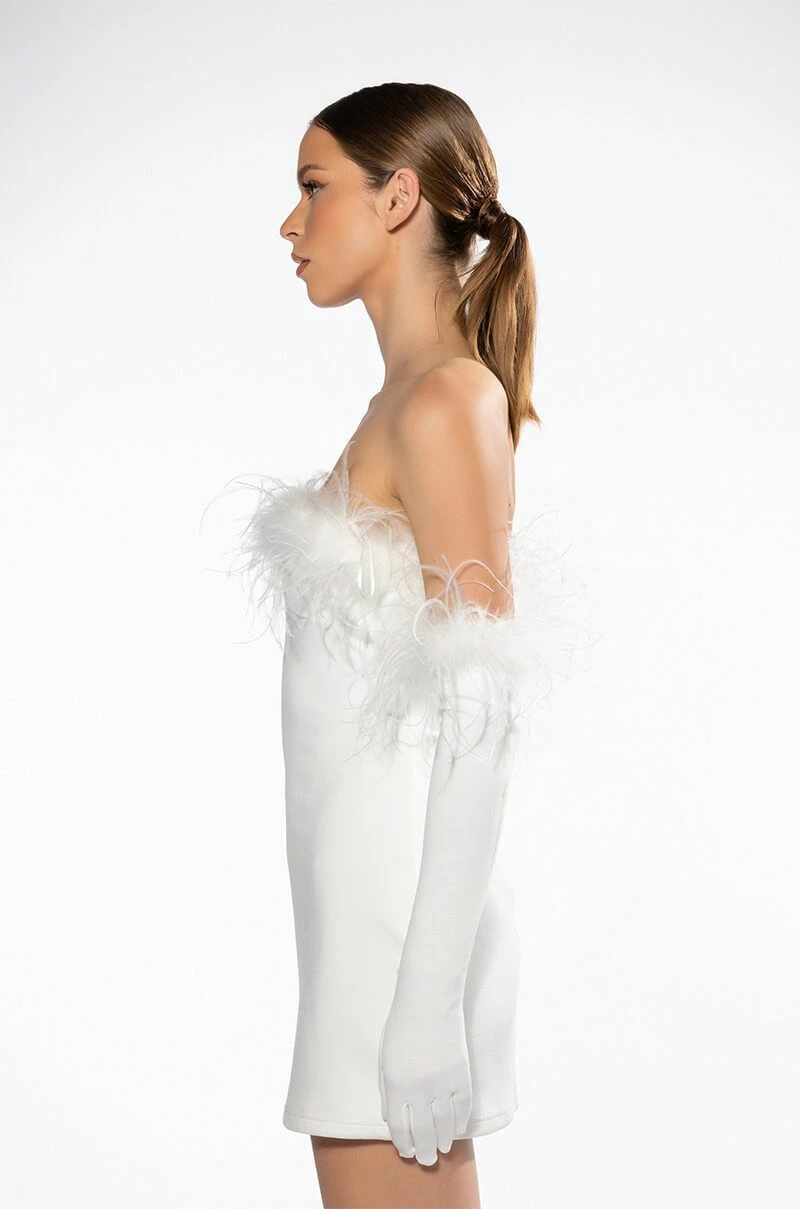 HOLLY FEATHER DETAIL STRAPLESS BODYCON MINI DRESS WITH GLOVES 5 HOLLY FEATHER DETAIL STRAPLESS BODYCON MINI DRESS WITH GLOVES - Image 3