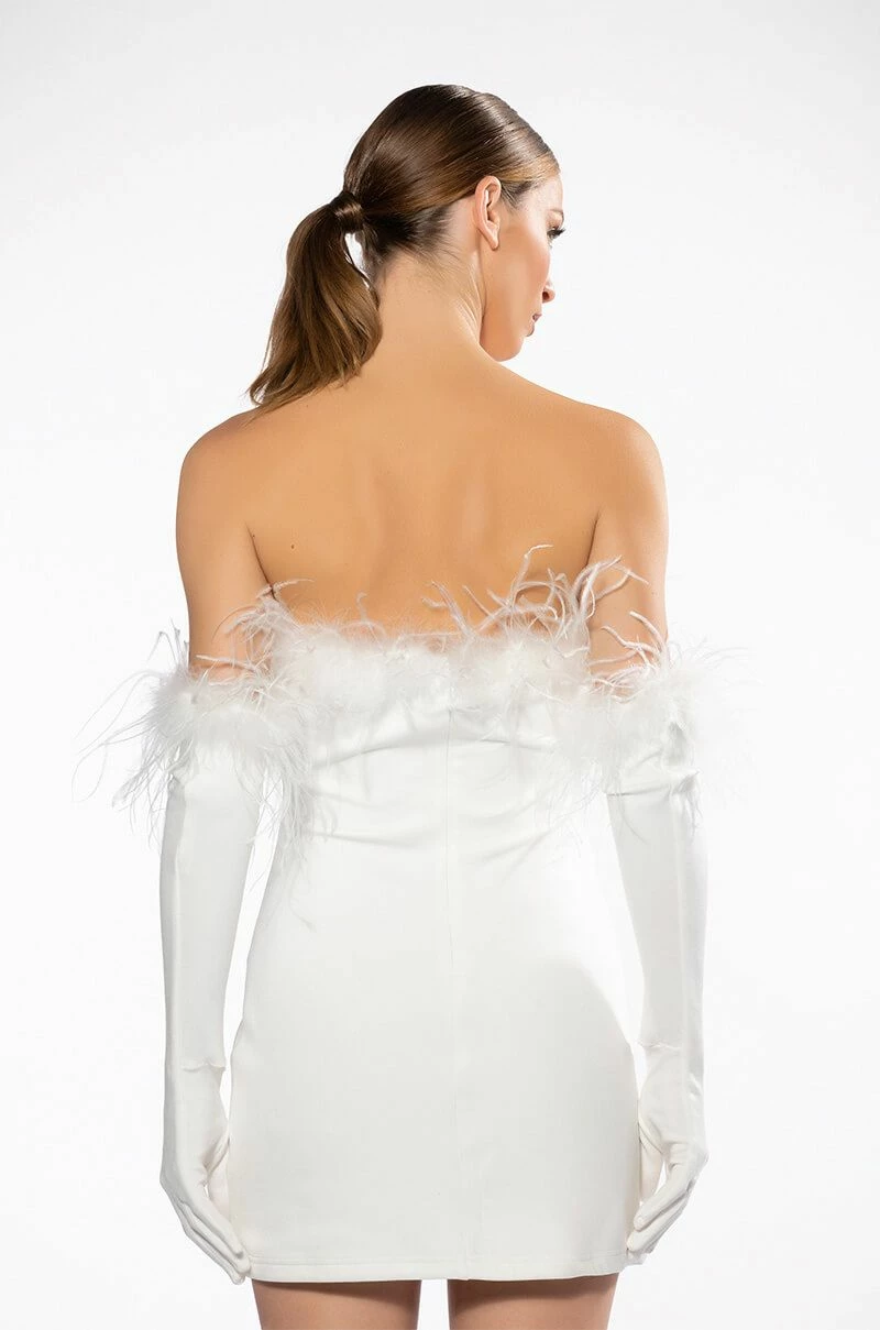 HOLLY FEATHER DETAIL STRAPLESS BODYCON MINI DRESS WITH GLOVES 6 HOLLY FEATHER DETAIL STRAPLESS BODYCON MINI DRESS WITH GLOVES - Image 4