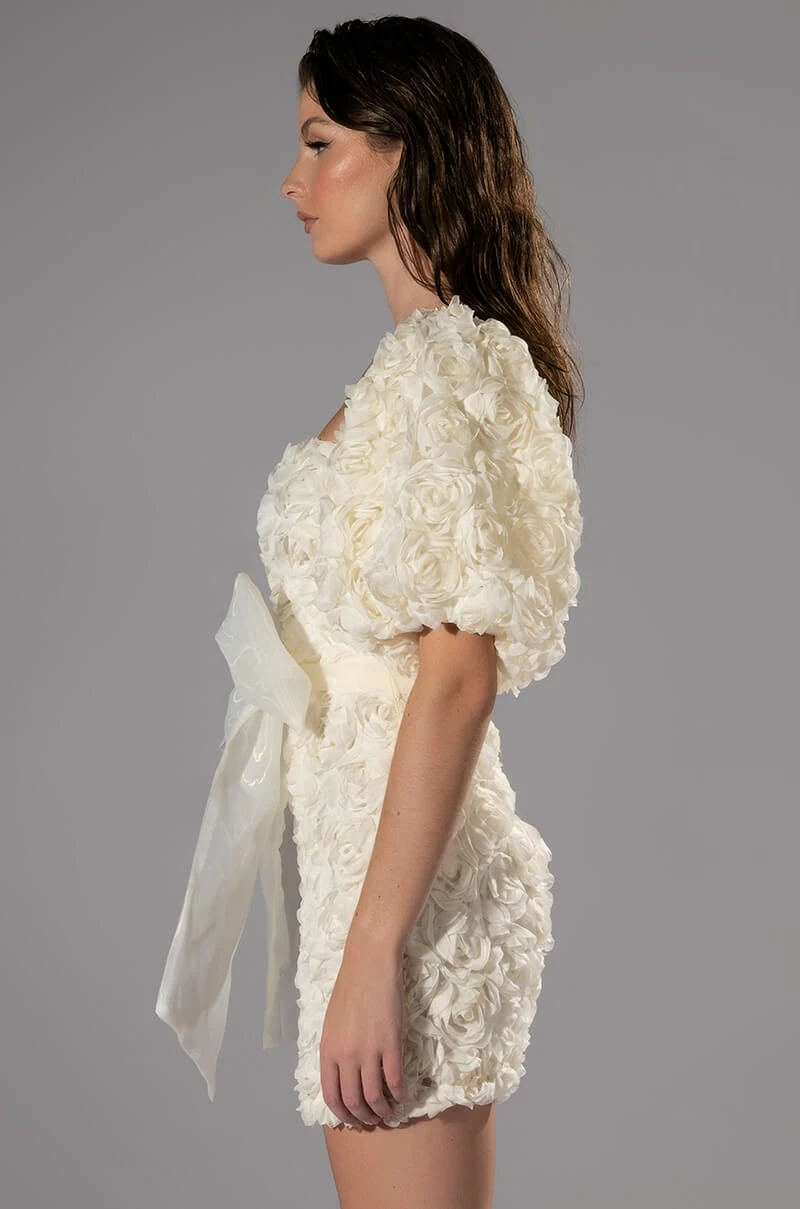 IN FULL BLOOM TEXTURED MINI DRESS - Image 4