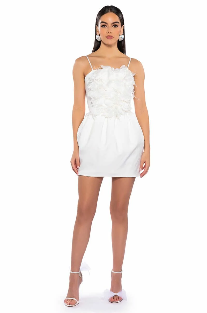 SERVE LOOKS FLORAL FEATHER APPLIQUE MINI DRESS 5 SERVE LOOKS FLORAL FEATHER APPLIQUE MINI DRESS - Image 3
