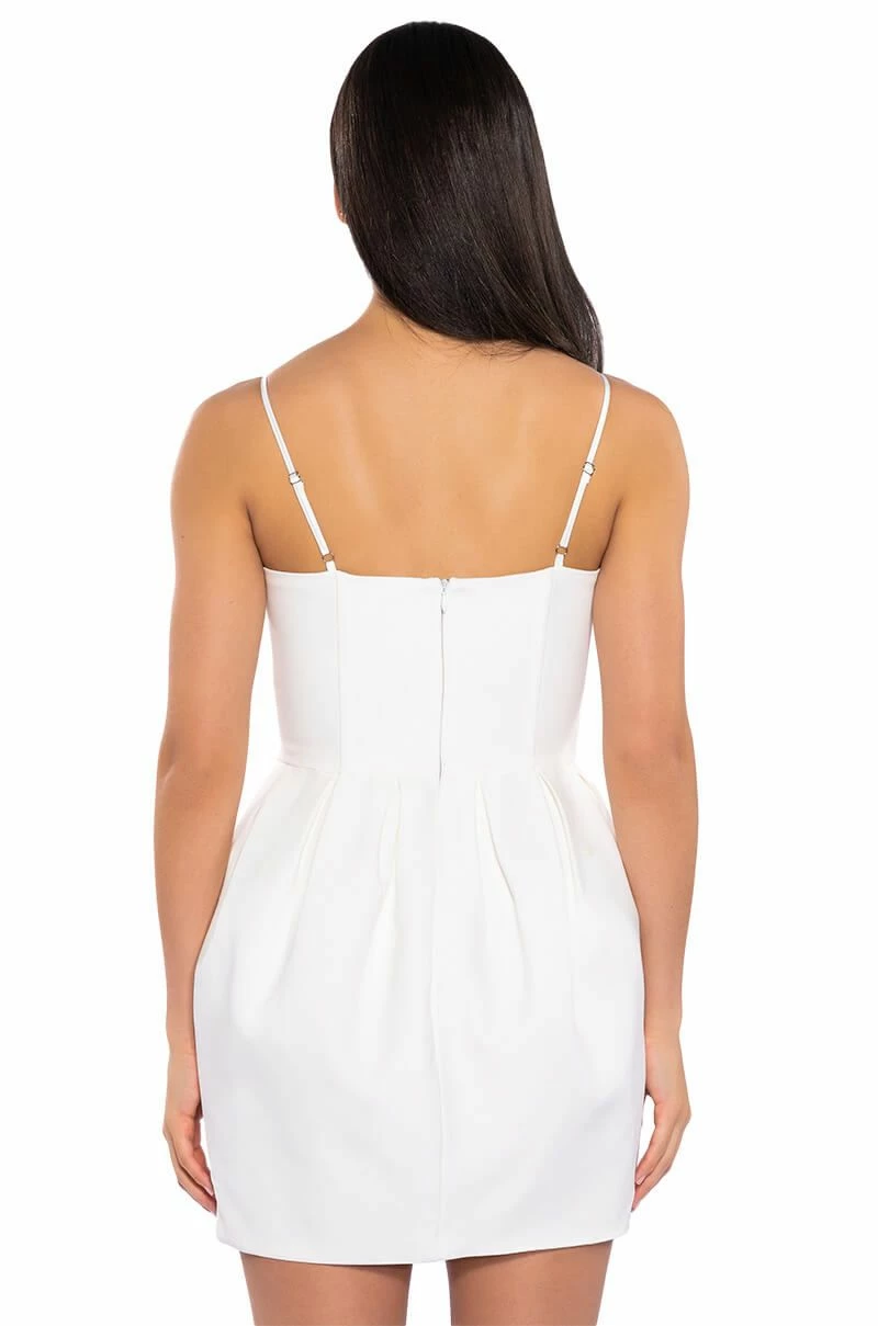 SERVE LOOKS FLORAL FEATHER APPLIQUE MINI DRESS 8 SERVE LOOKS FLORAL FEATHER APPLIQUE MINI DRESS - Image 6