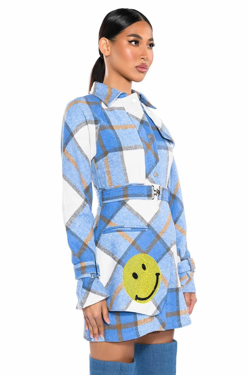 SMILEY EMBELLISHED PATCH FLANNEL TRENCH MINI DRESS 4 SMILEY EMBELLISHED PATCH FLANNEL TRENCH MINI DRESS - Image 2