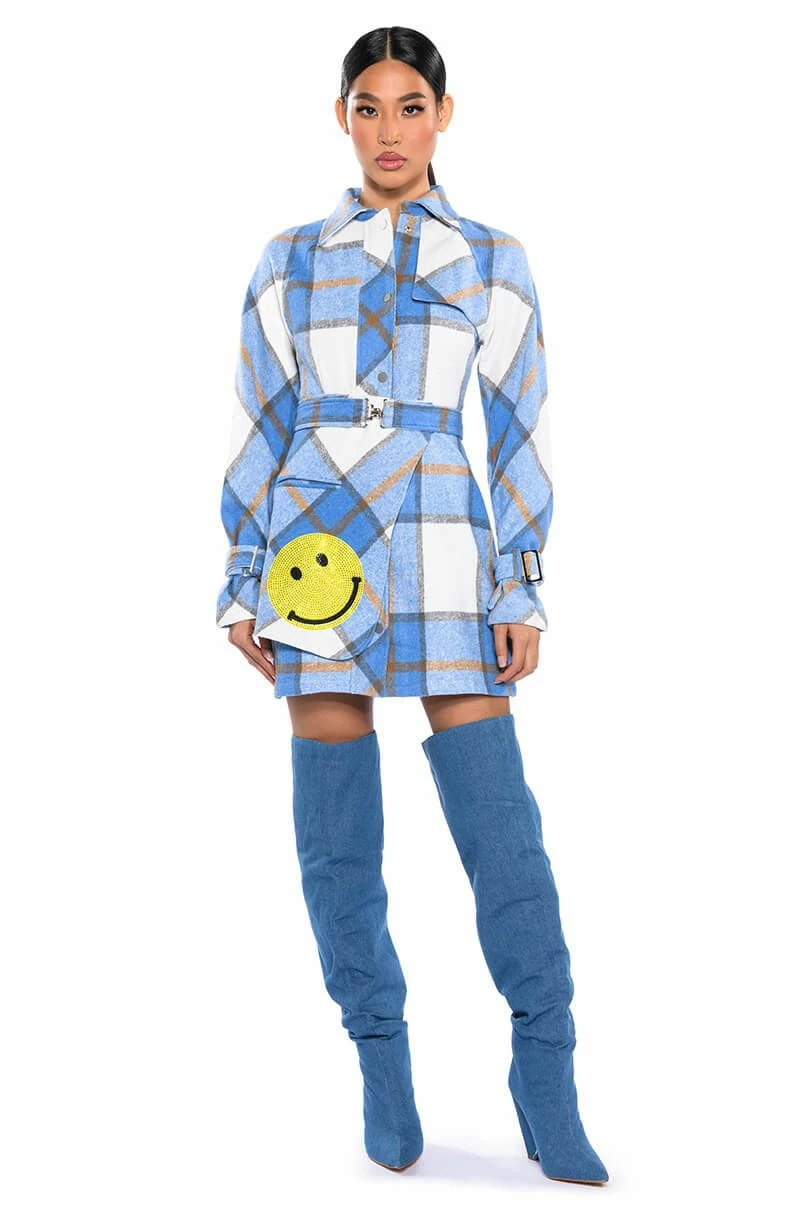 SMILEY EMBELLISHED PATCH FLANNEL TRENCH MINI DRESS 5 SMILEY EMBELLISHED PATCH FLANNEL TRENCH MINI DRESS - Image 3