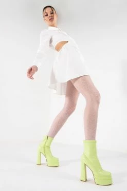 SUCH A LOOK OPEN BACK BUTTON UP FIT AND FLARE MINI DRESS 14 SUCH A LOOK OPEN BACK BUTTON UP FIT AND FLARE MINI DRESS -AKIRA Sales Shop such a look open back button up fit and flare mini dress white 4 4