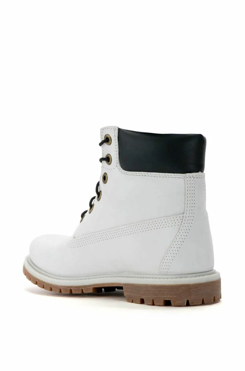 TIMBERLAND 6" PREMIUM BOOT IN GREY - Image 4