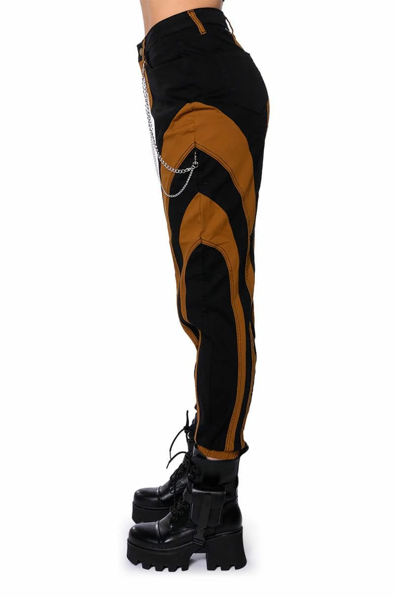 WONKA CHAIN DETAIL COLOR BLOCKED DENIM PANT - Image 8